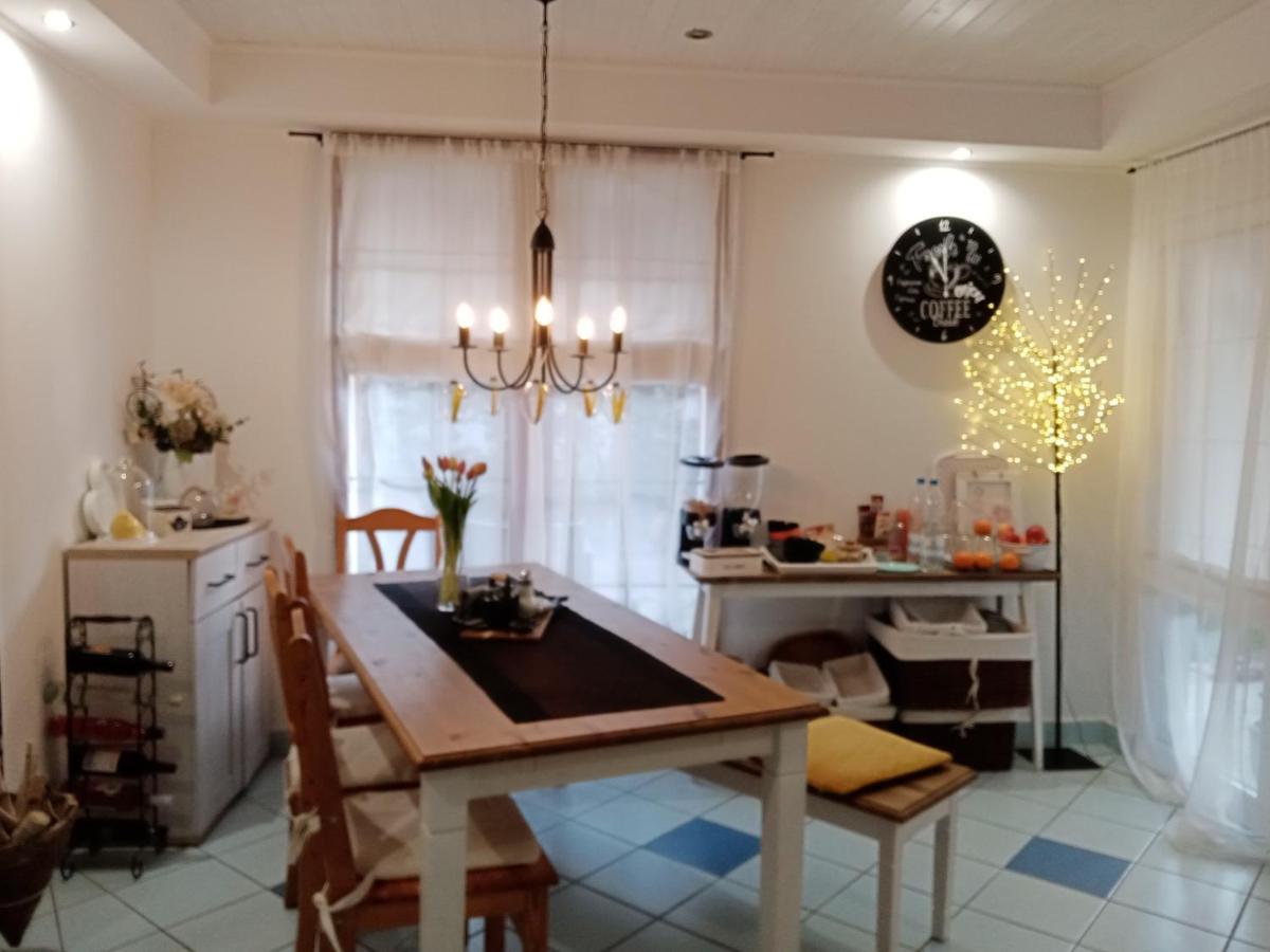 Koszeghegyalja Vendeghaz Hotel Horvátzsidány Екстериор снимка