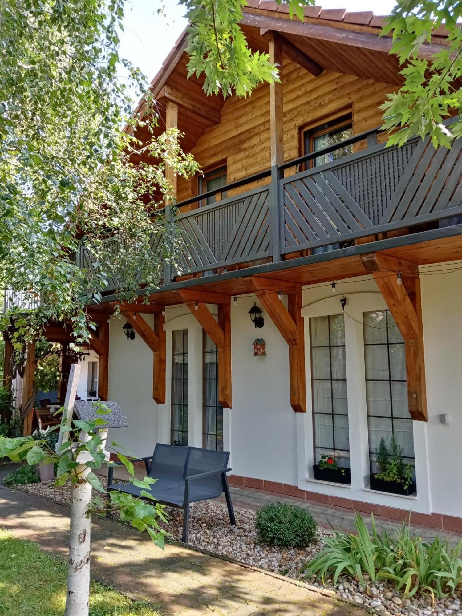 Koszeghegyalja Vendeghaz Hotel Horvátzsidány Екстериор снимка